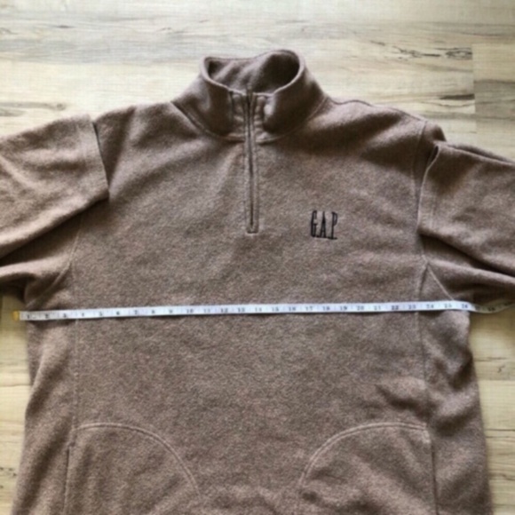 GAP Men's Tan Zip-Up Sweater - Picture 5 of 8